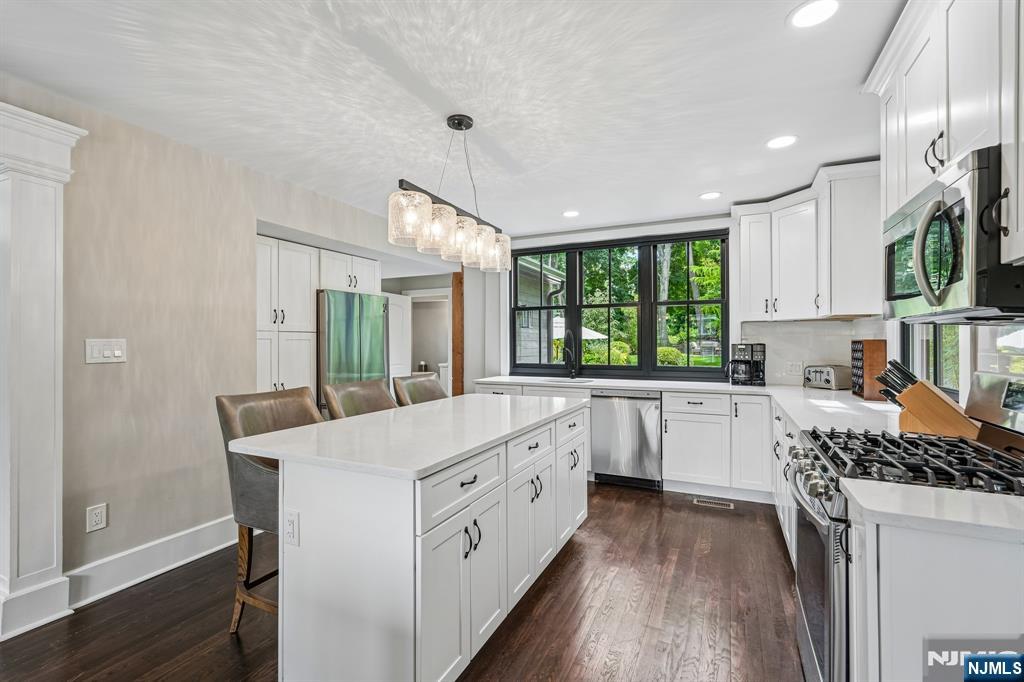 63 Ravine Avenue Caldwell, NJ 07006 - Photo 19 of 46