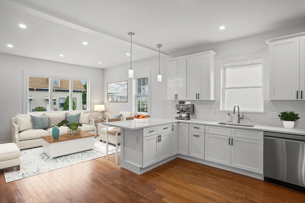 24 Cottage Street Taunton, MA 02780 - Photo 9 of 41