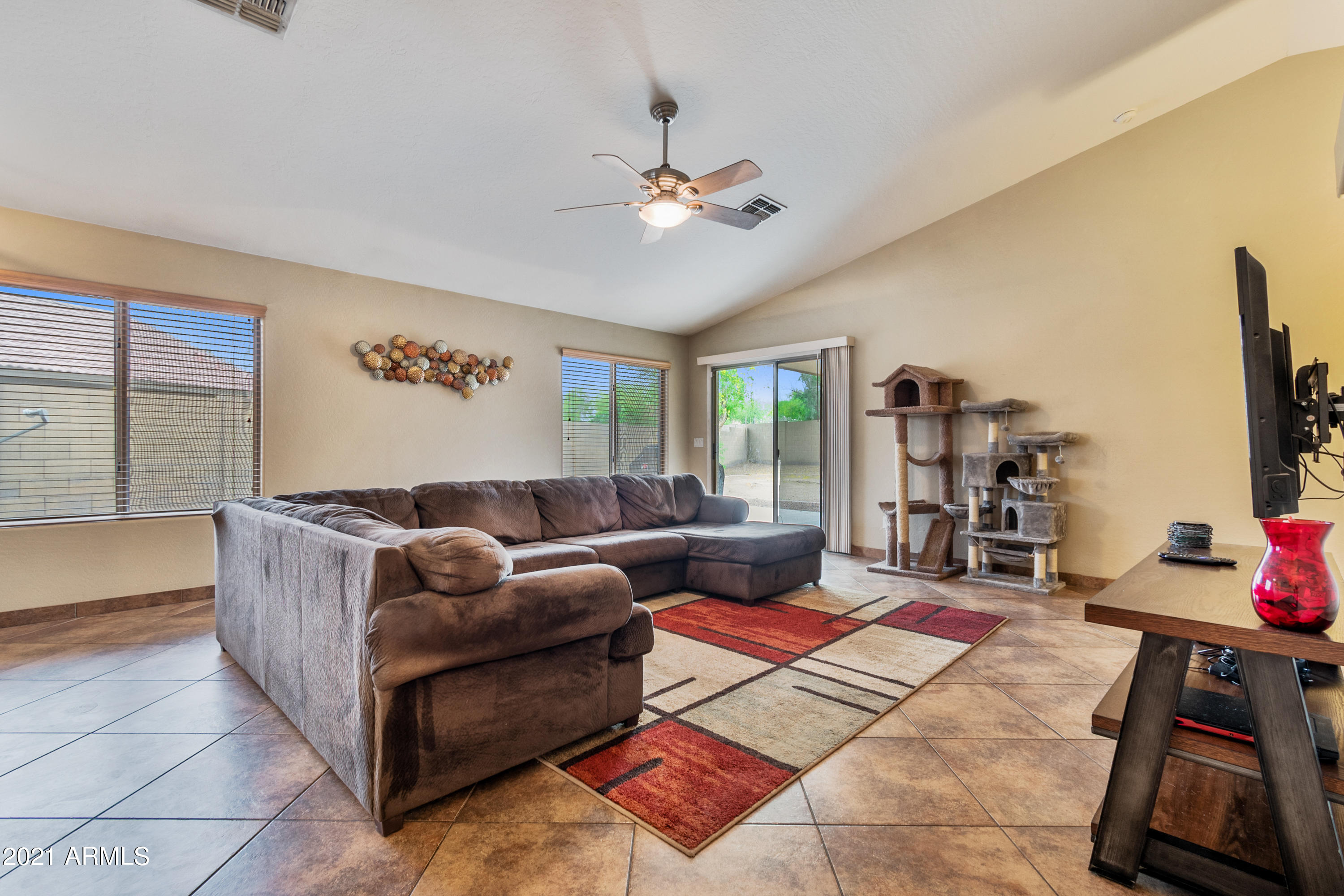 4305 West Fremont Rd. Laveen, AZ 85339 - Photo 6 of 17 DSC_9038