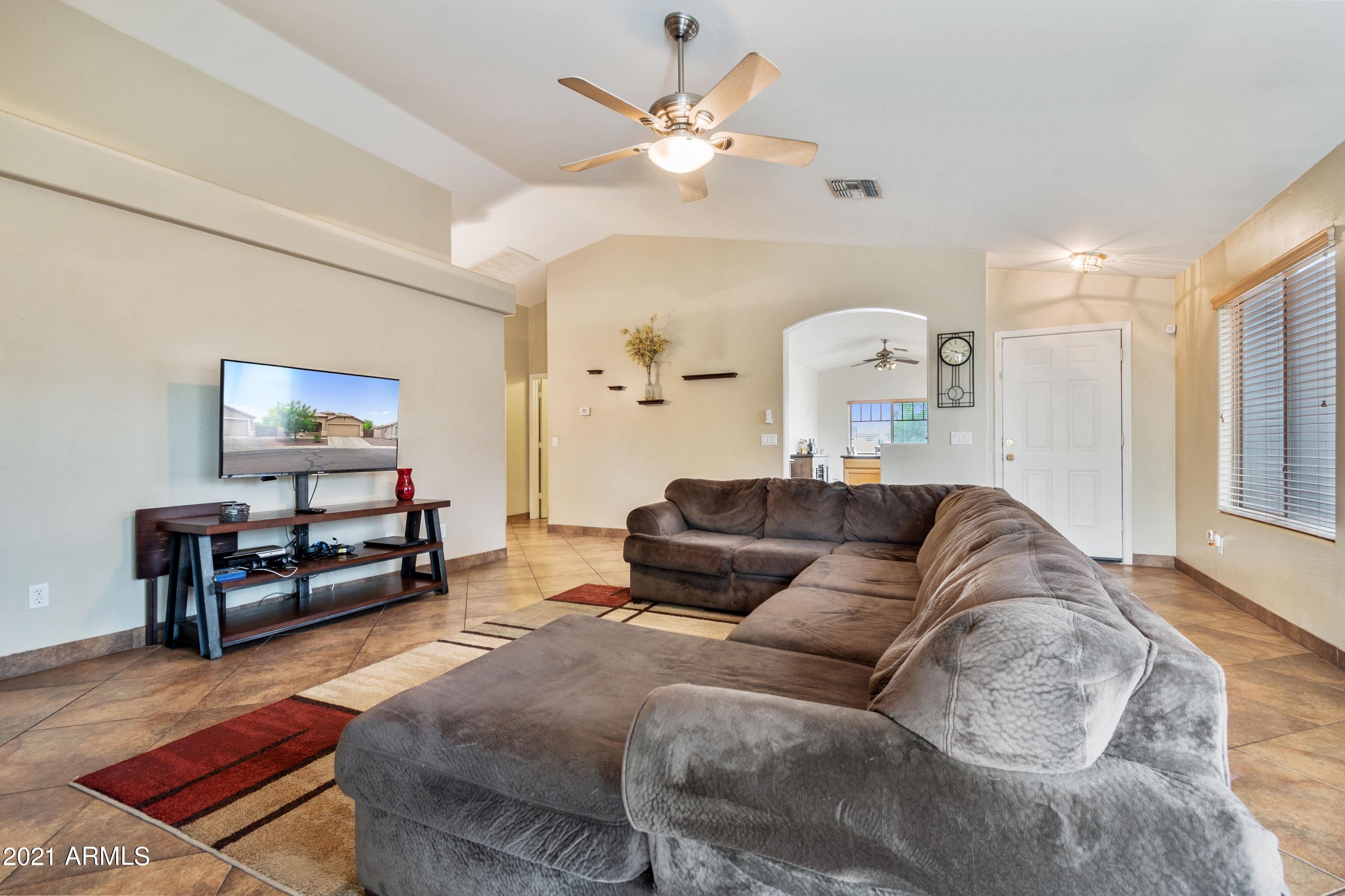 4305 West Fremont Rd. Laveen, AZ 85339 - Photo 7 of 17 DSC_9041