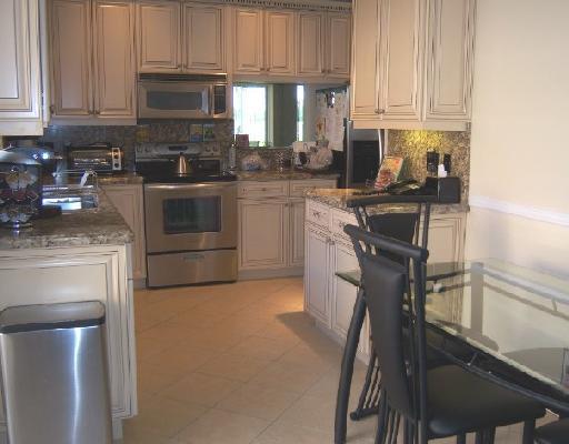 8460 Nadmar Avenue Boca Raton, FL 33434 - Photo 4 of 16 Additional Photo