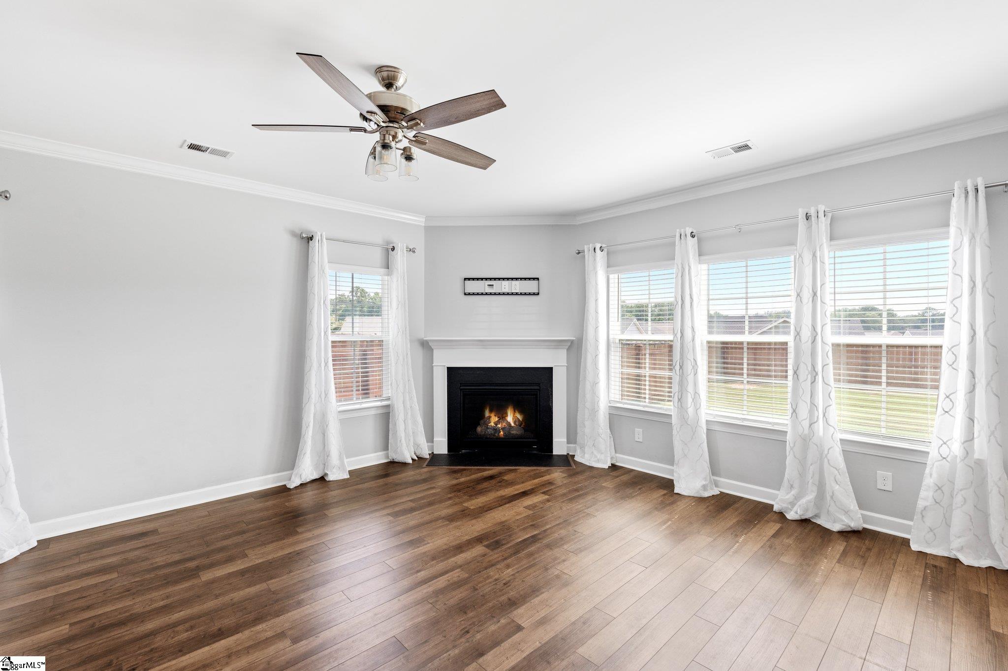 205 Reseda Drive Greenville, SC 29607 - Photo 3 of 40