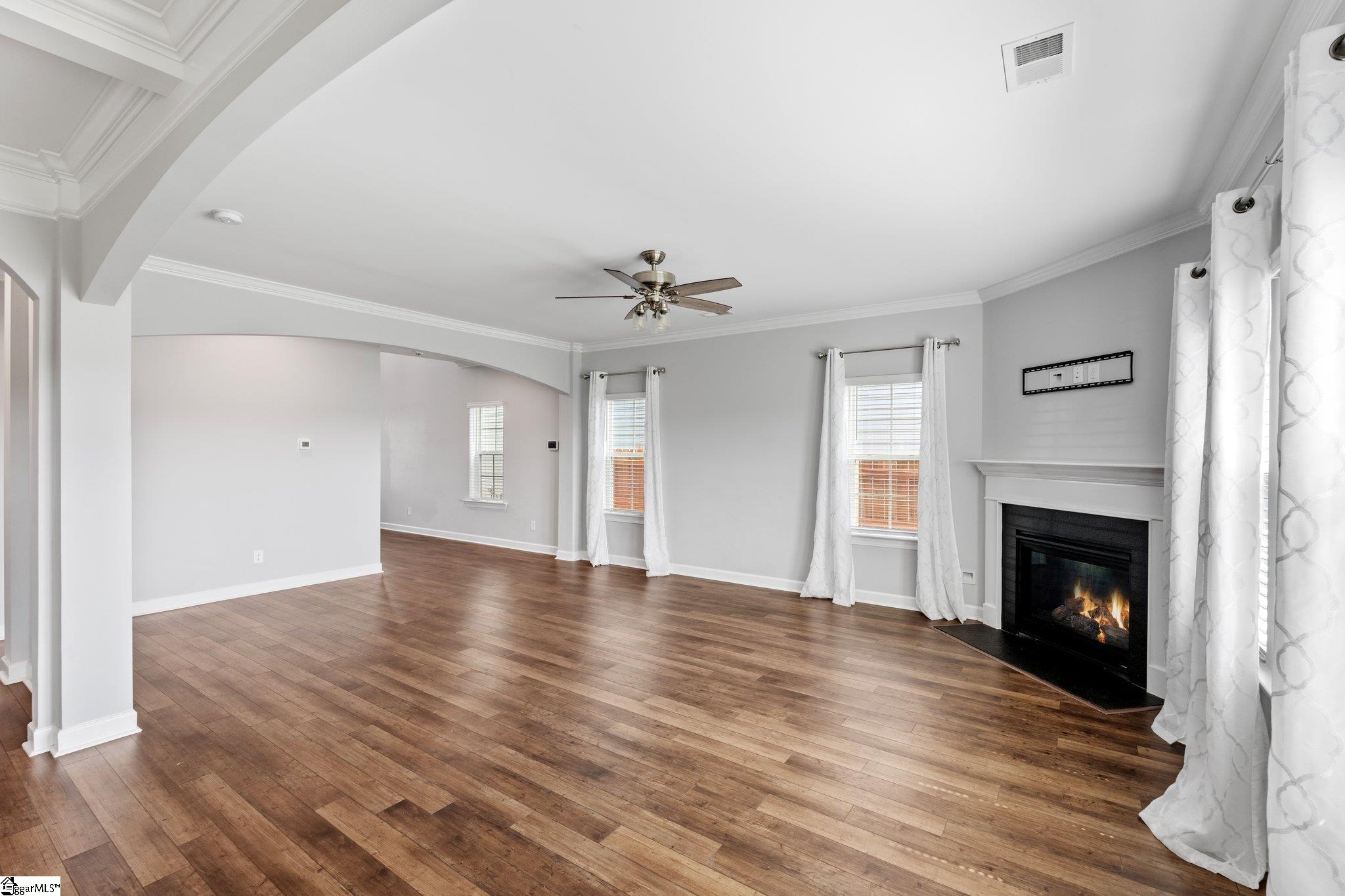 205 Reseda Drive Greenville, SC 29607 - Photo 4 of 40
