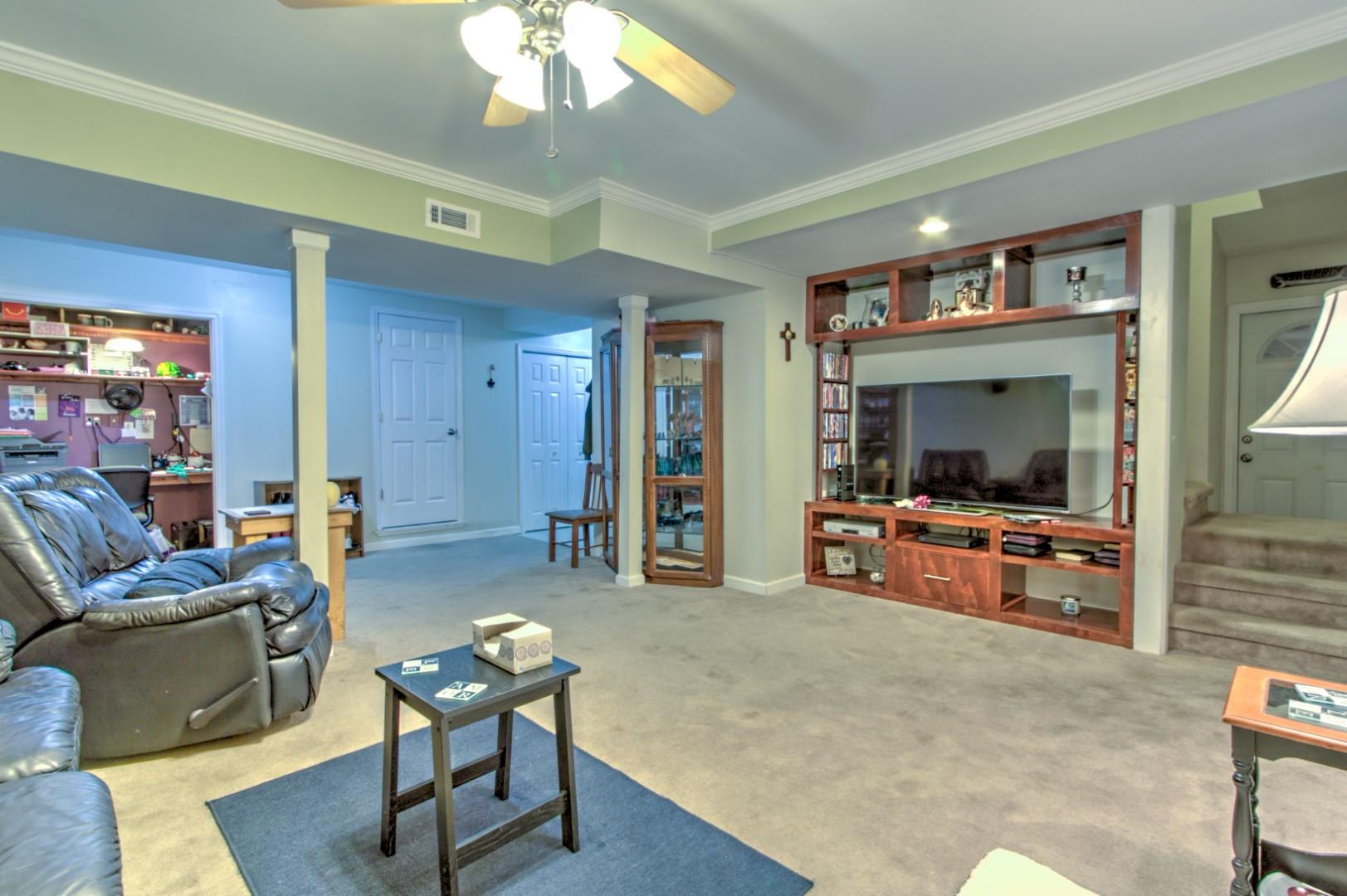 7117 McDaniel Road Harrison, TN 37341 - Photo 15 of 24 FAMILY ROOM