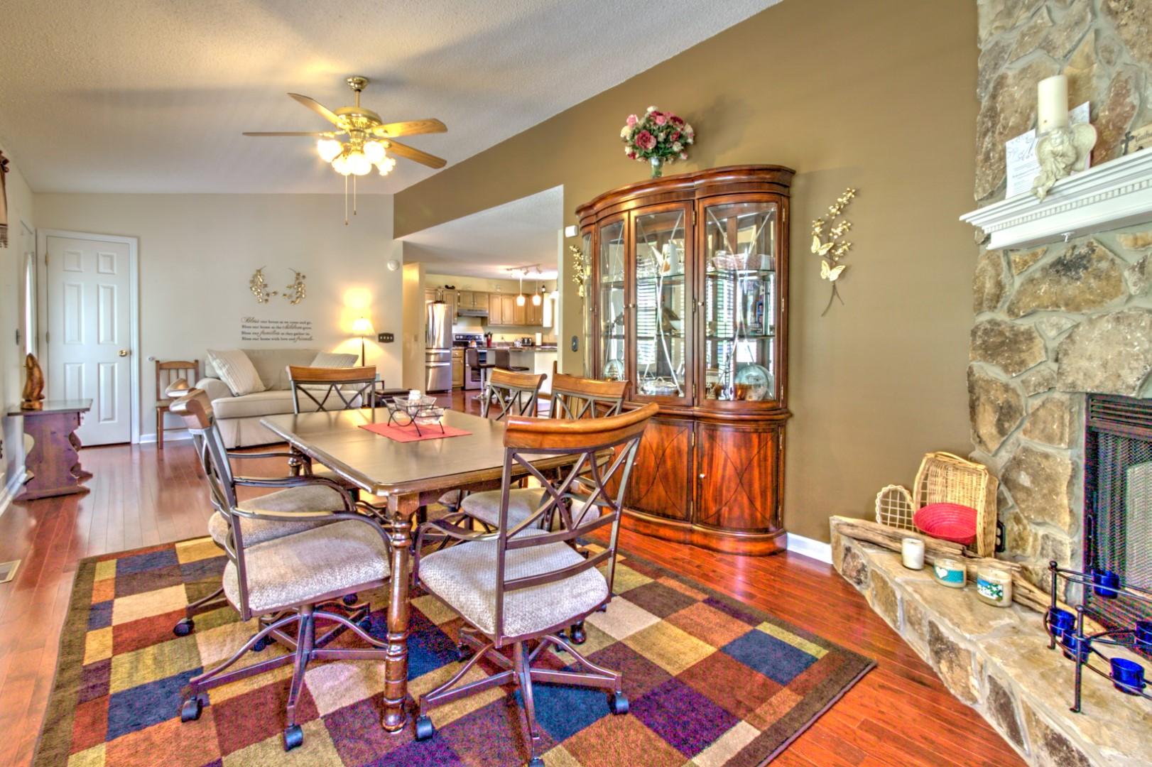 7117 McDaniel Road Harrison, TN 37341 - Photo 4 of 24 DINING AREA