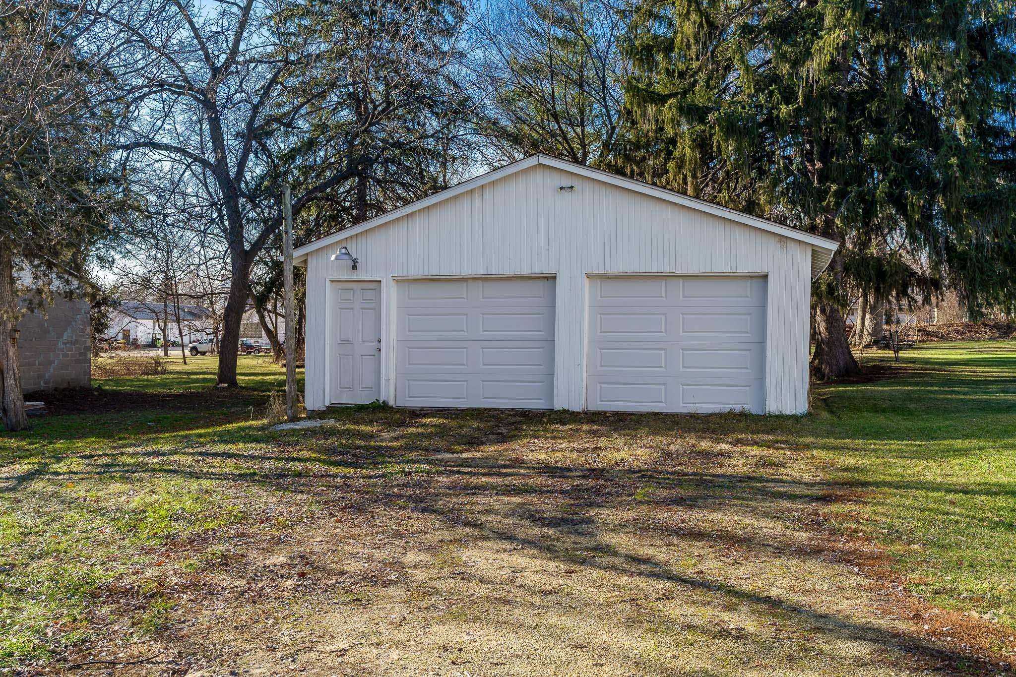 410 Allen Street Clinton, WI 53525 - Photo 4 of 42 Gallery Image 4