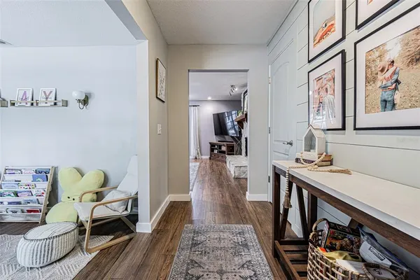 $459,900 | 1107 Oakridge Manor Drive, Brandon, FL 33511