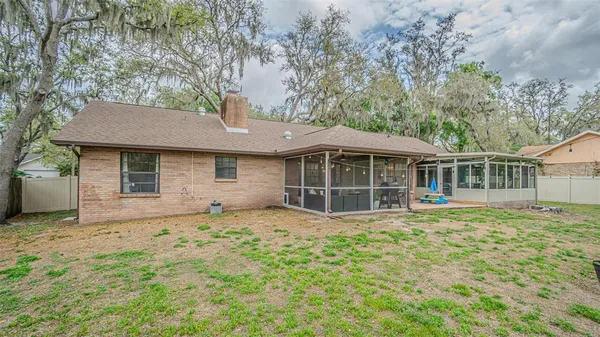 $459,900 | 1107 Oakridge Manor Drive, Brandon, FL 33511