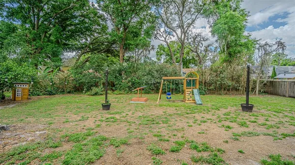 $459,900 | 1107 Oakridge Manor Drive, Brandon, FL 33511