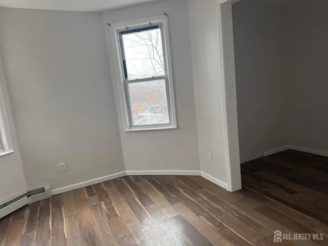 $1,980 | 214 Grant Street, Perth Amboy, NJ 08861