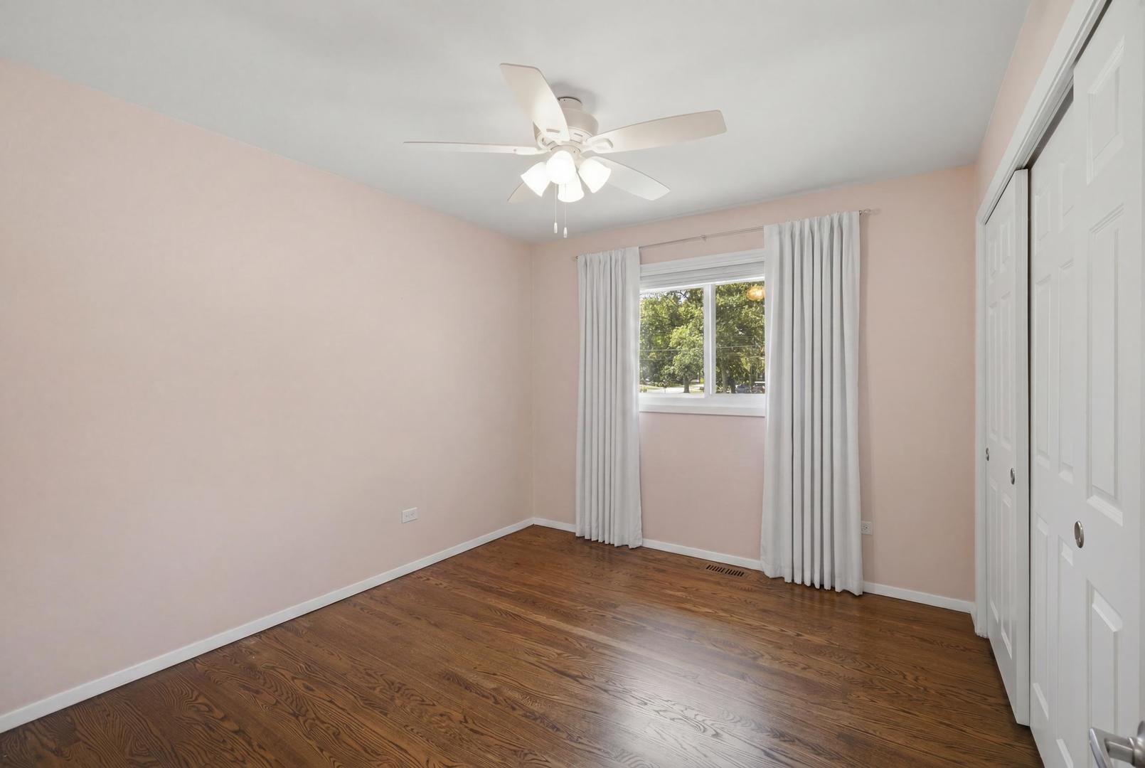 254 Dunbar Road Mundelein, IL 60060 - Photo 10 of 20