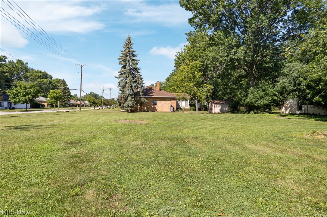 600 Lloyd Road Euclid, OH 44132 - Photo 32 of 34