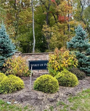 a view of sign board