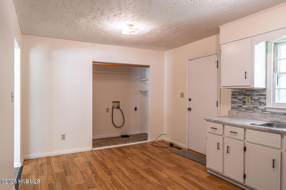 917 Cypress Street Rockingham, NC 28379 - Photo 7 of 15