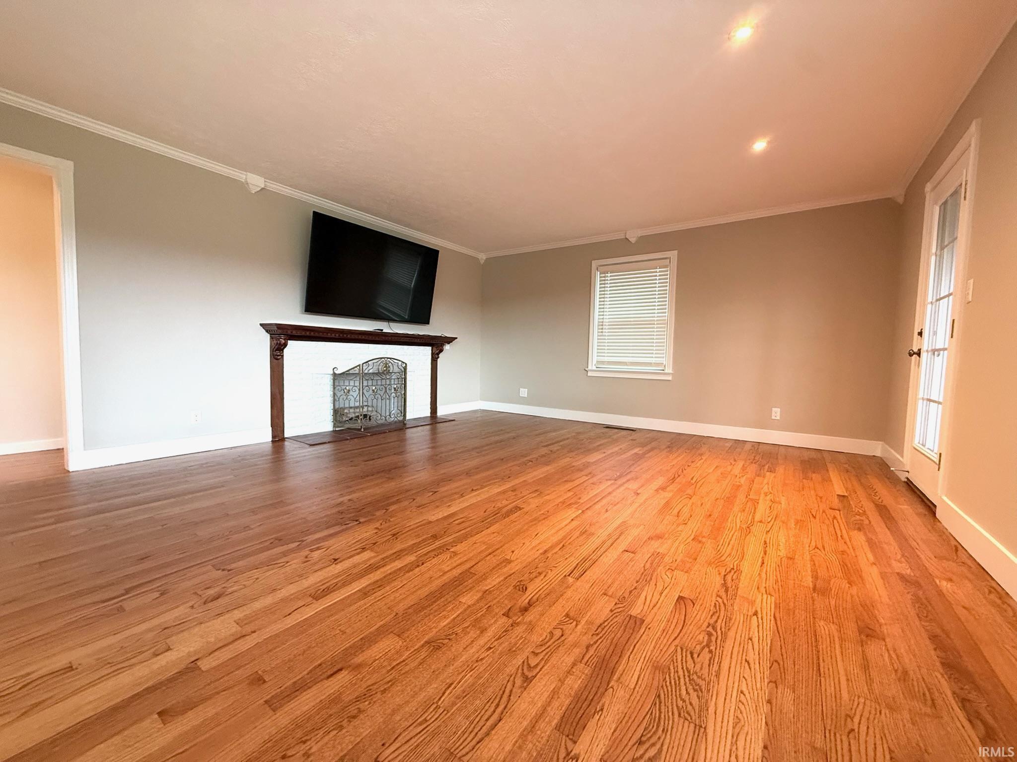 1120 Crawford B Drive Bedford, IN 47421 - Photo 13 of 36