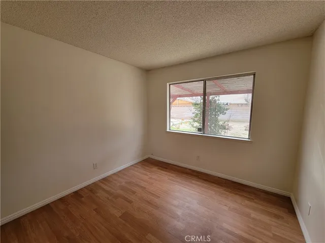 $3,000 | 37829 27th Street East, Palmdale, CA 93550