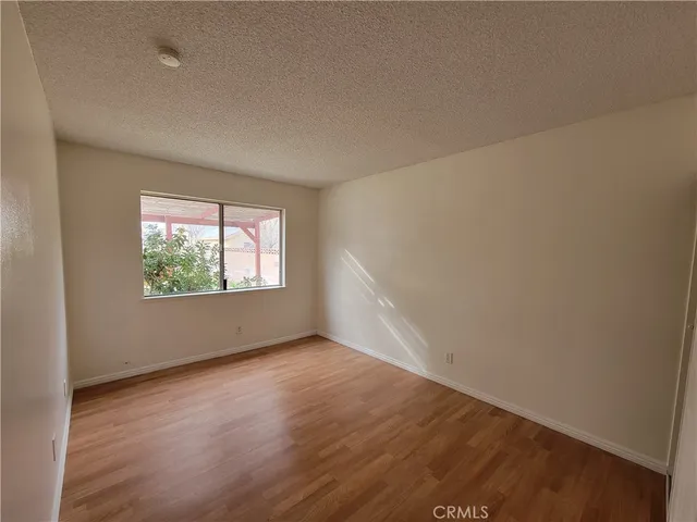 $3,000 | 37829 27th Street East, Palmdale, CA 93550