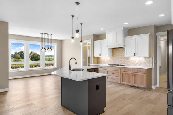 $810,514 | 2301 136th Street West, Rosemount, MN 55068