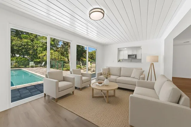 $6,800 | 2416 North W Everglades Boulevard, Stuart, FL 34994