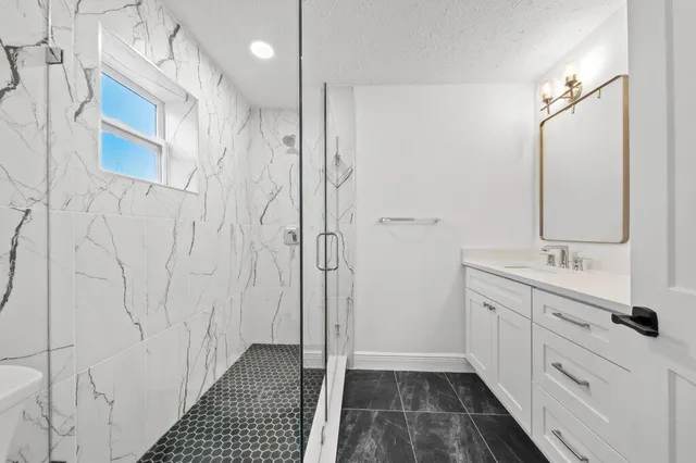 $6,800 | 2416 North W Everglades Boulevard, Stuart, FL 34994