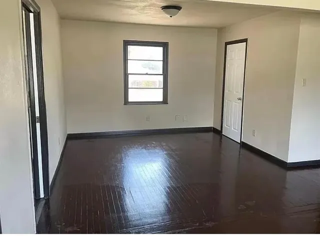 $1,300 | 910 Circle Drive, Bowie, TX 76230