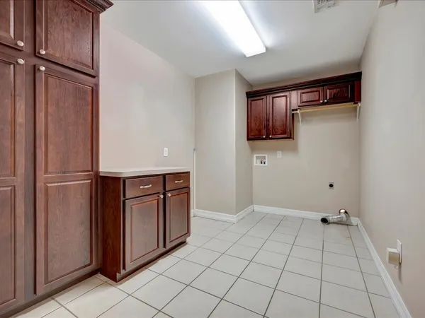 $314,500 | 286 Hunters Glen Drive, Hudson, TX 75904
