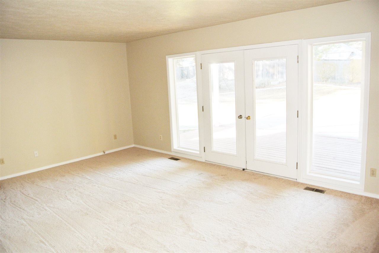 5105 East Woodglen Road Mead, WA 99021 - Photo 8 of 20 Gallery Image 8