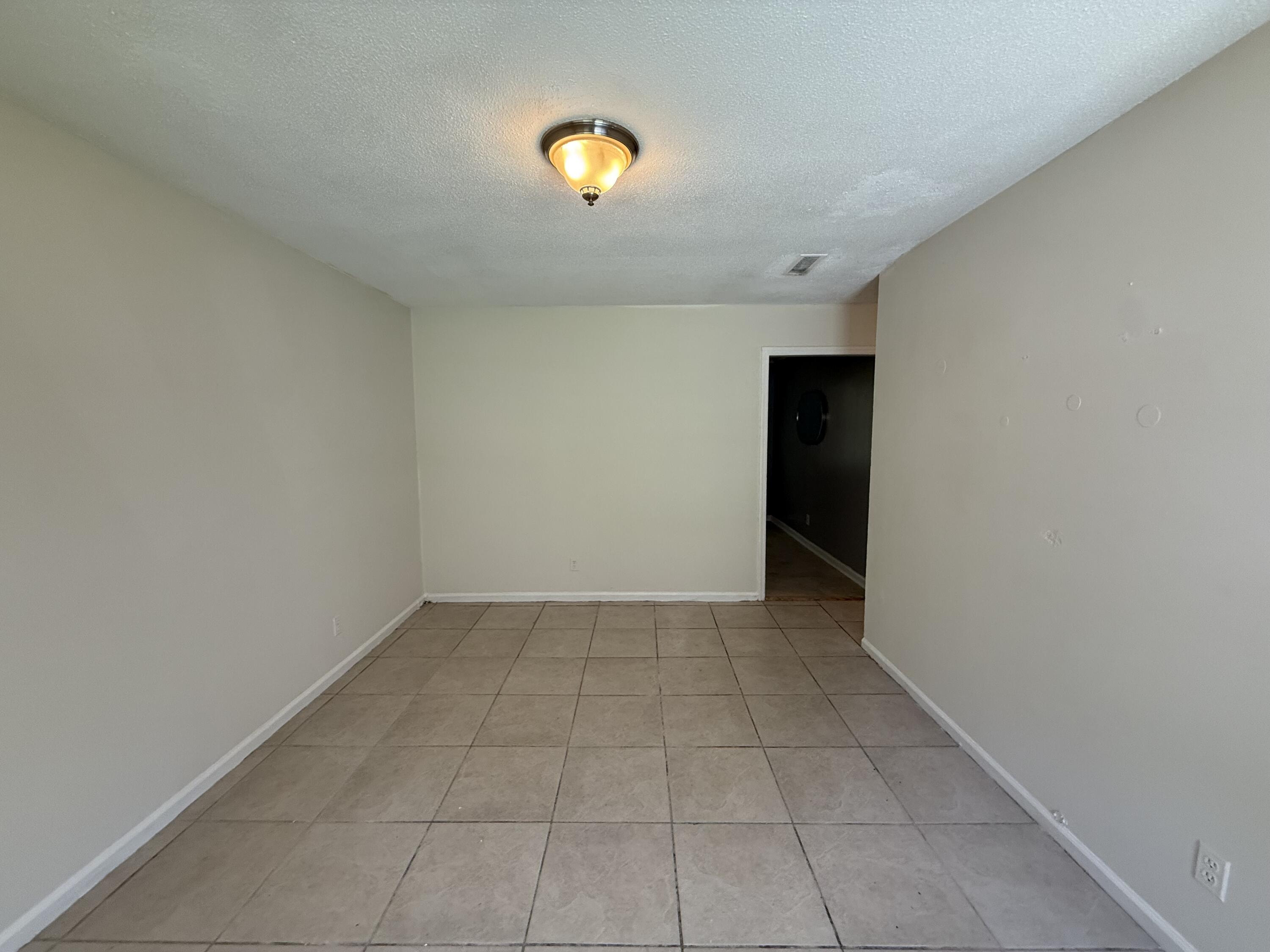 9 Pratt Street Charleston, SC 29407 - Photo 3 of 24