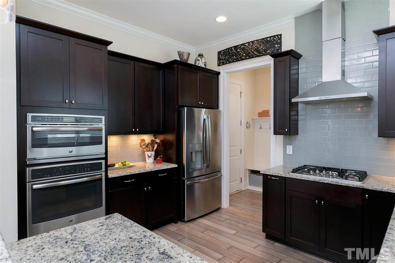 524 Fallon Grove Way Raleigh, NC 27608 - Photo 12 of 27