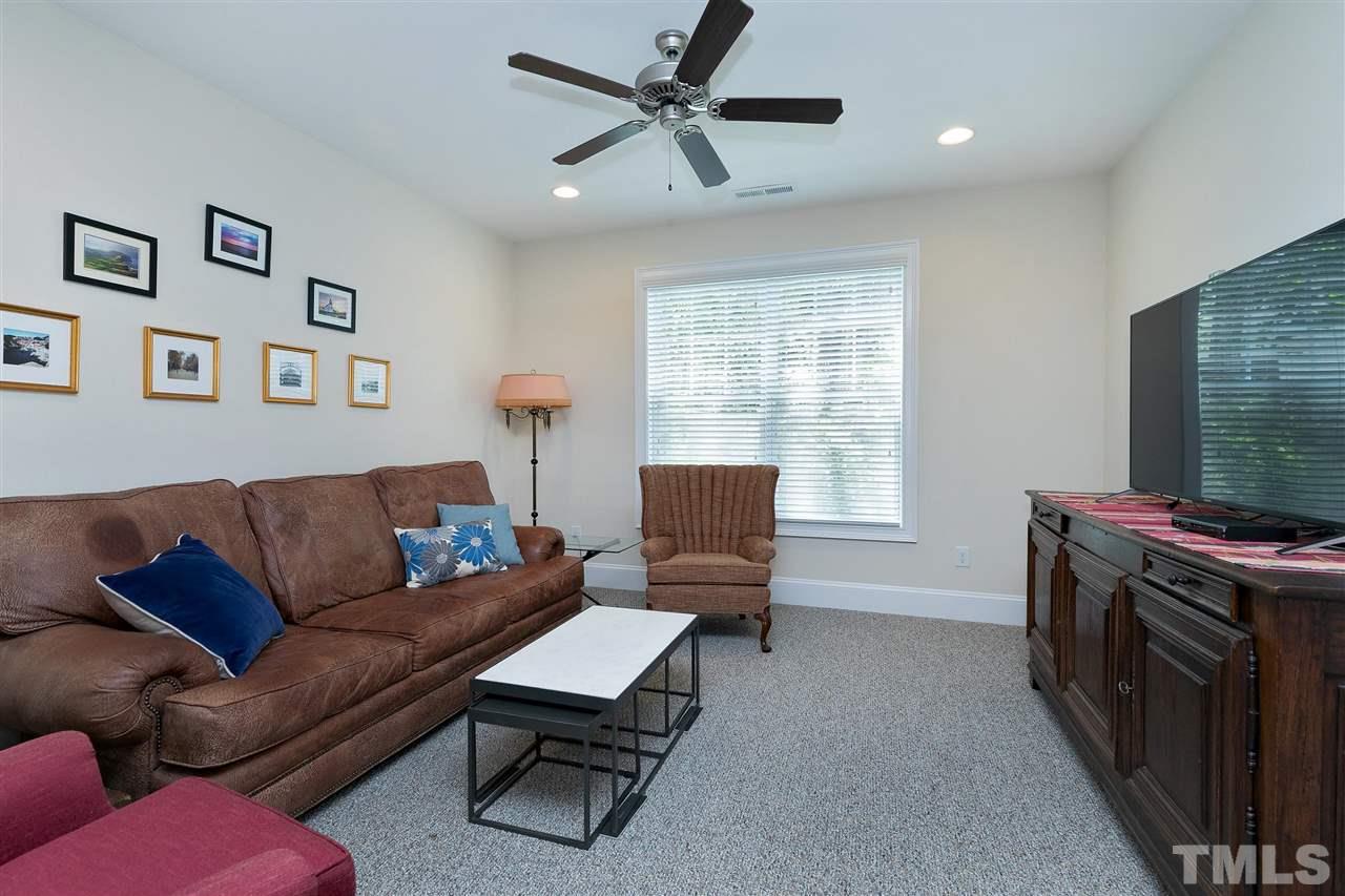 524 Fallon Grove Way Raleigh, NC 27608 - Photo 20 of 27
