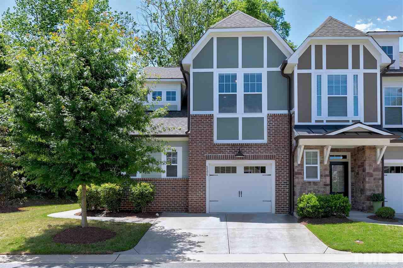 524 Fallon Grove Way Raleigh, NC 27608 - Photo 3 of 27