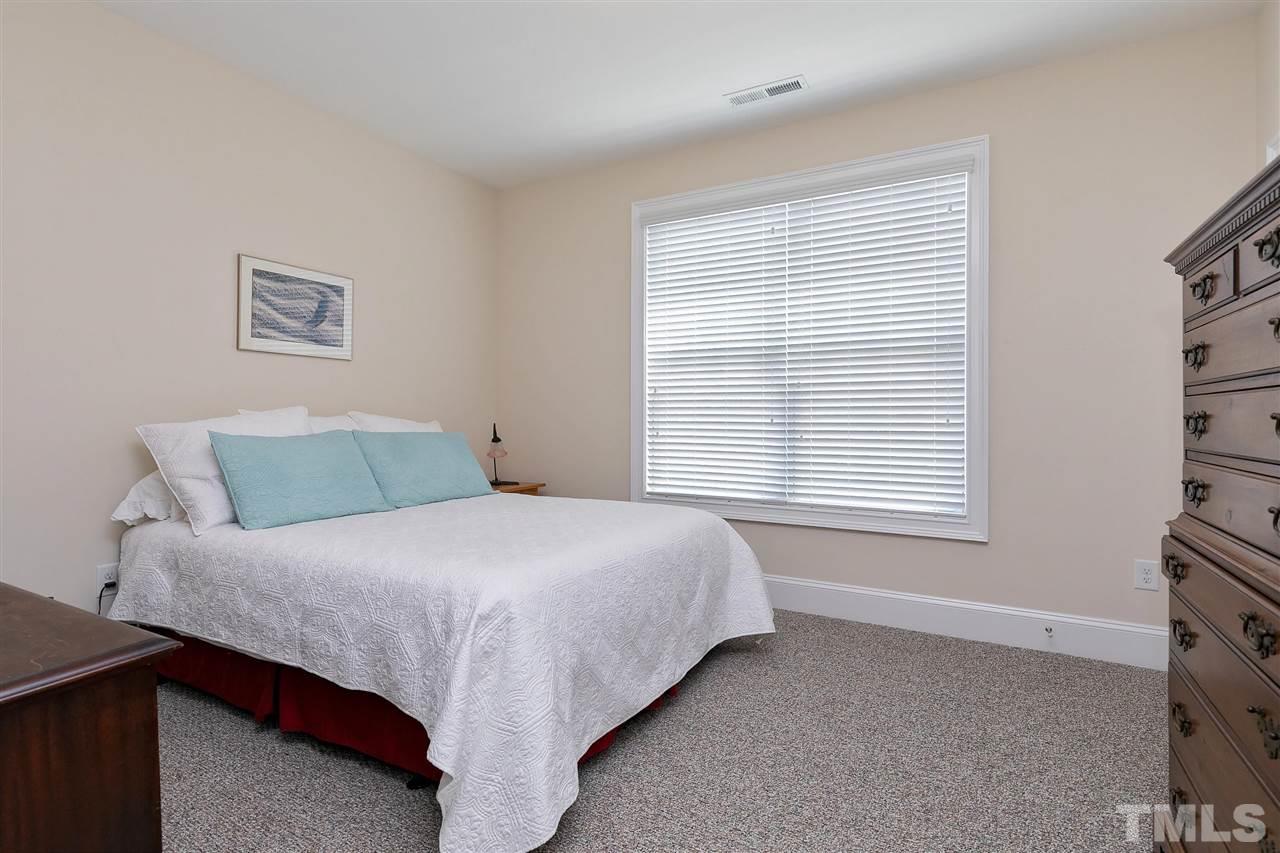 524 Fallon Grove Way Raleigh, NC 27608 - Photo 23 of 27