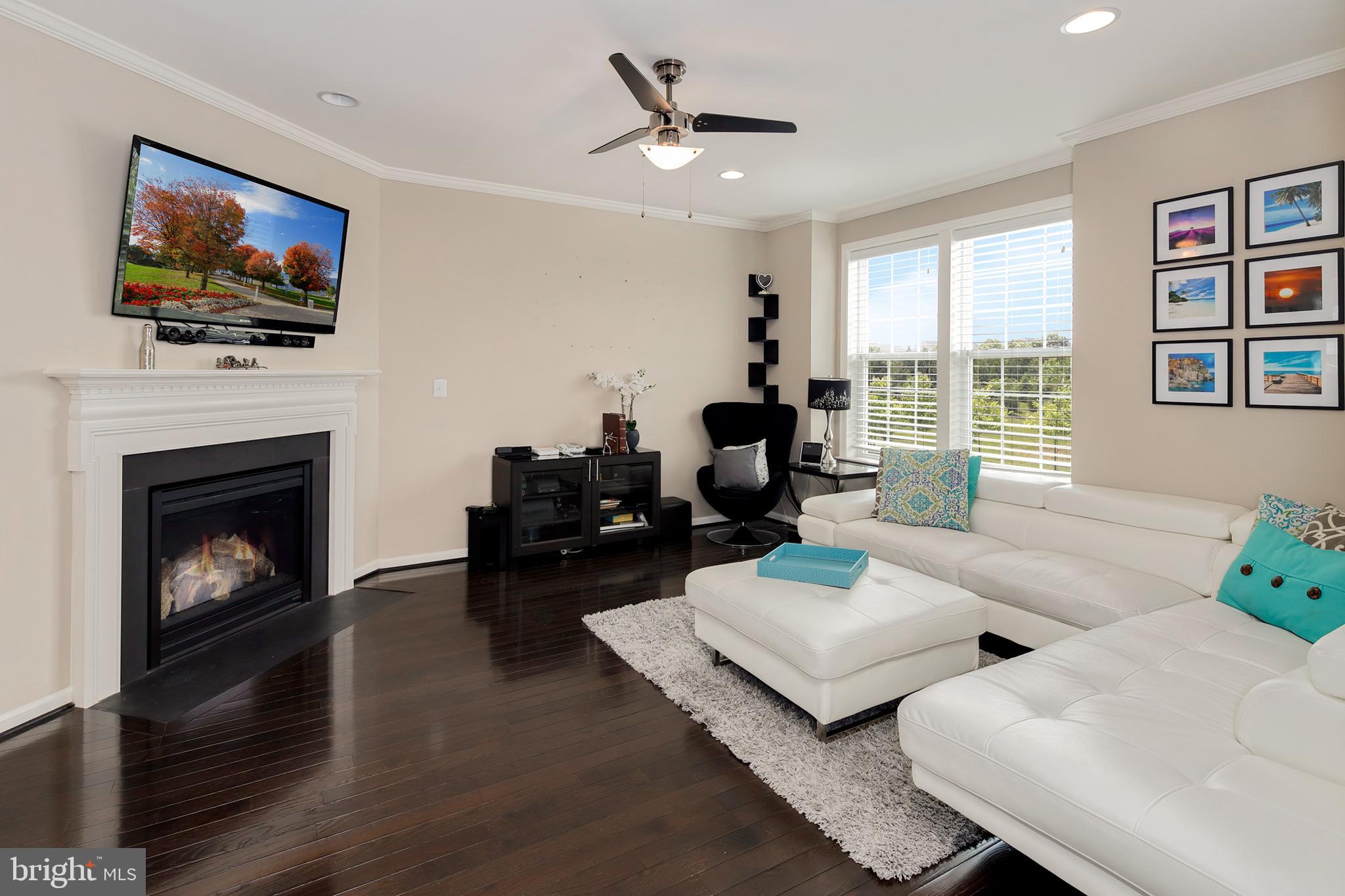 25654 Pleasant Valley Road Chantilly, VA 20152 - Photo 11 of 49 Gallery Image 11