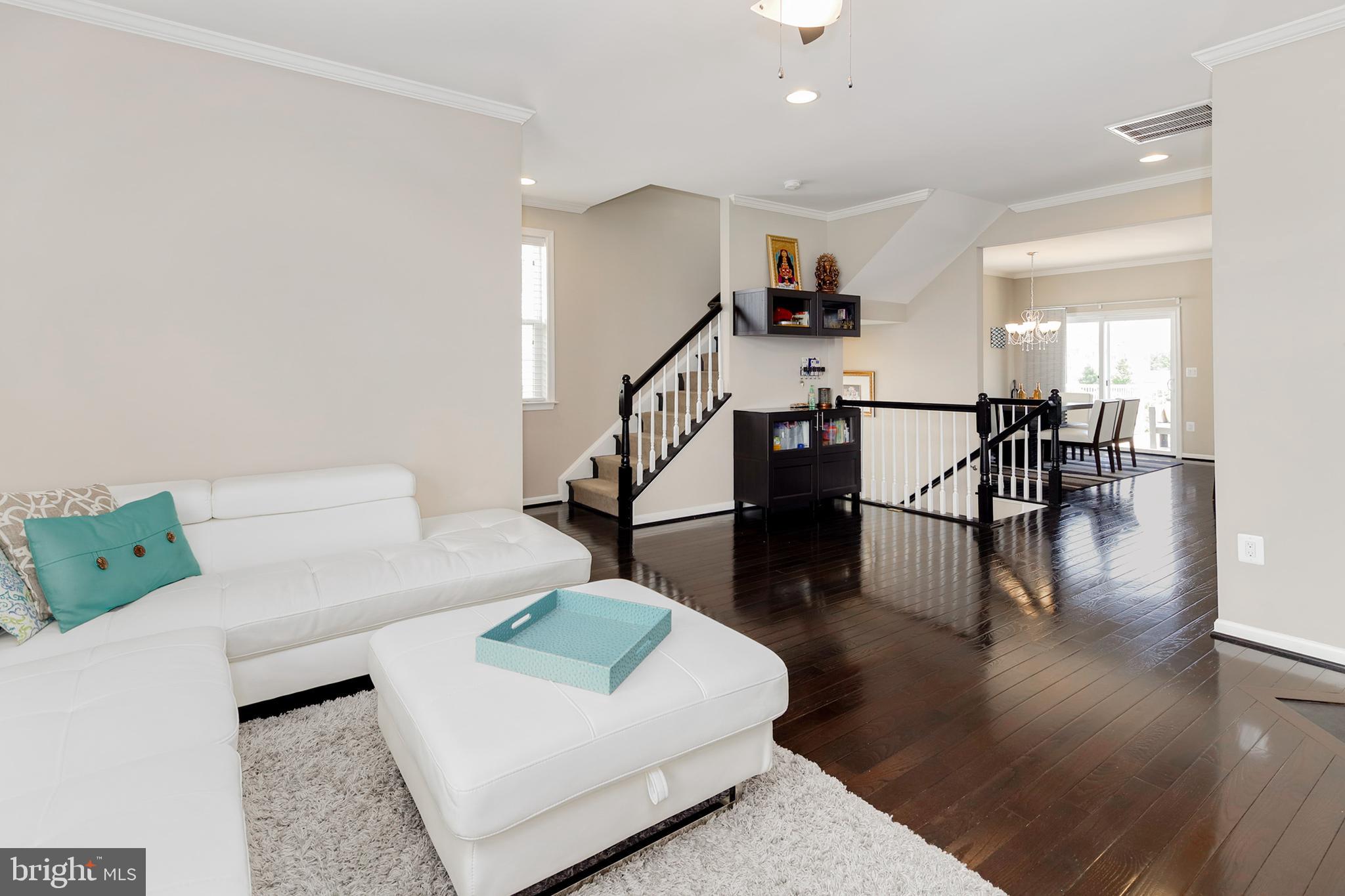 25654 Pleasant Valley Road Chantilly, VA 20152 - Photo 14 of 49 Gallery Image 14