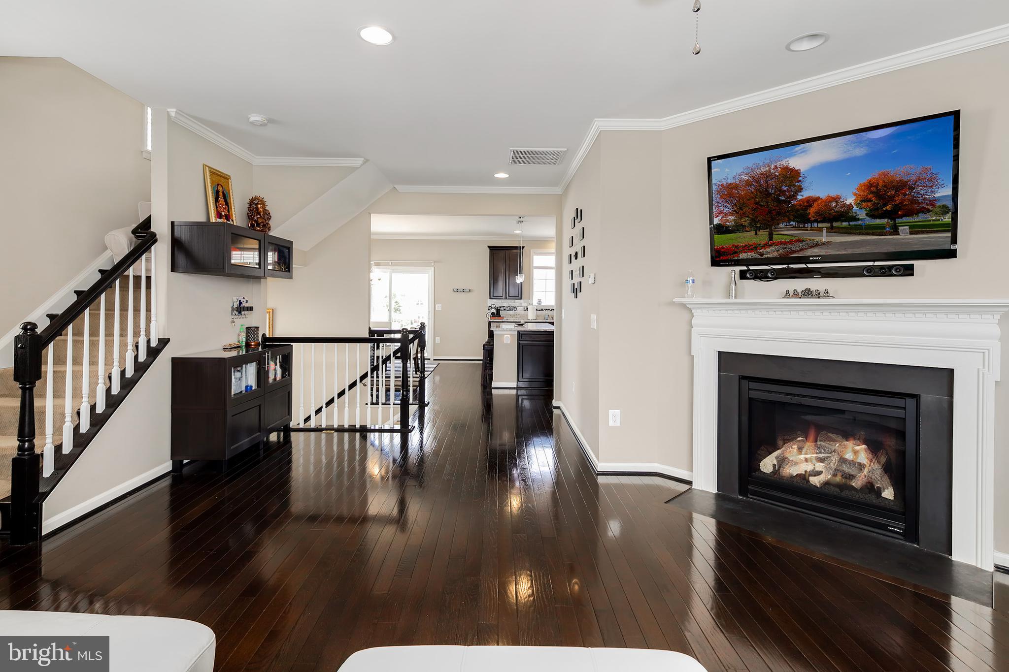 25654 Pleasant Valley Road Chantilly, VA 20152 - Photo 23 of 49 Gallery Image 23