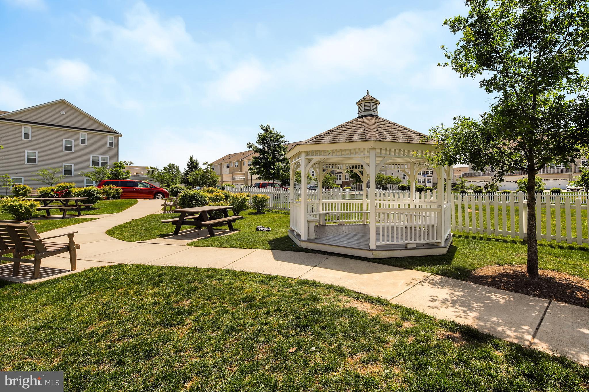 25654 Pleasant Valley Road Chantilly, VA 20152 - Photo 41 of 49 Gallery Image 41
