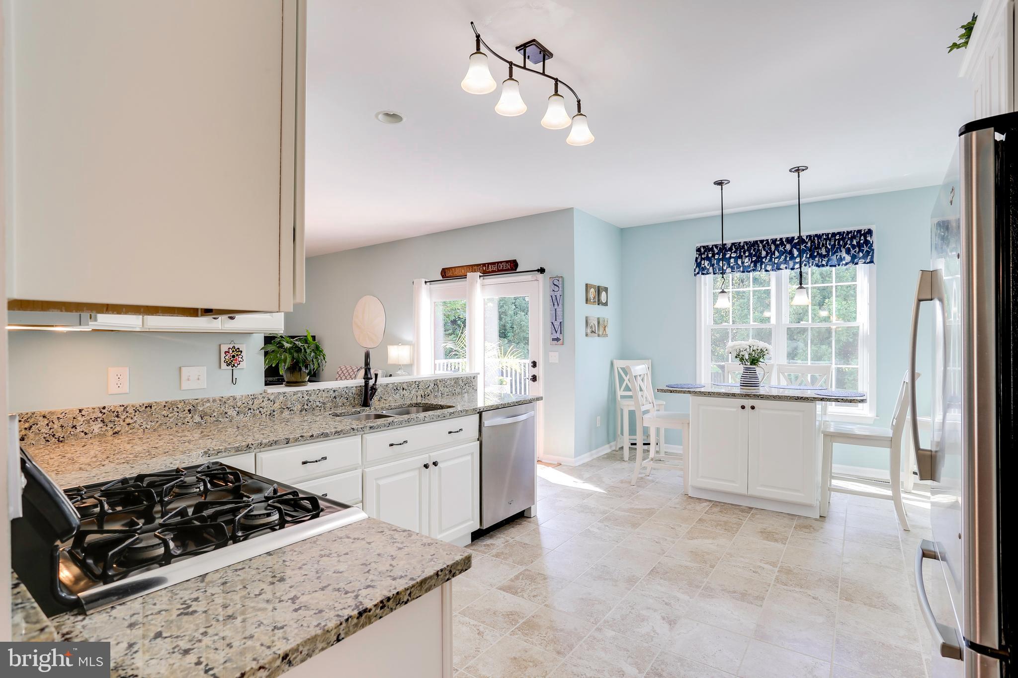 407 River Road Arnold, MD 21012 - Photo 9 of 31 Spacious upgraded Kitchen