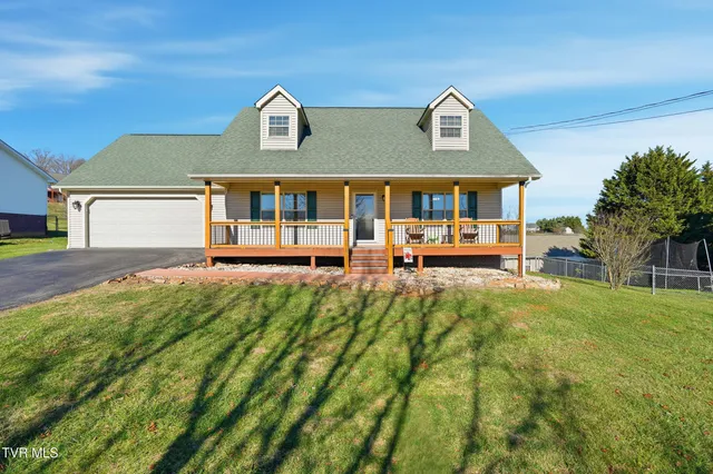 $415,000 | 1115 Daisy Lane, Jonesborough, TN 37659