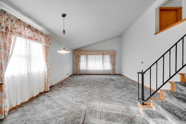 $260,000 | 18537 Palmer Avenue, Homewood, IL 60430