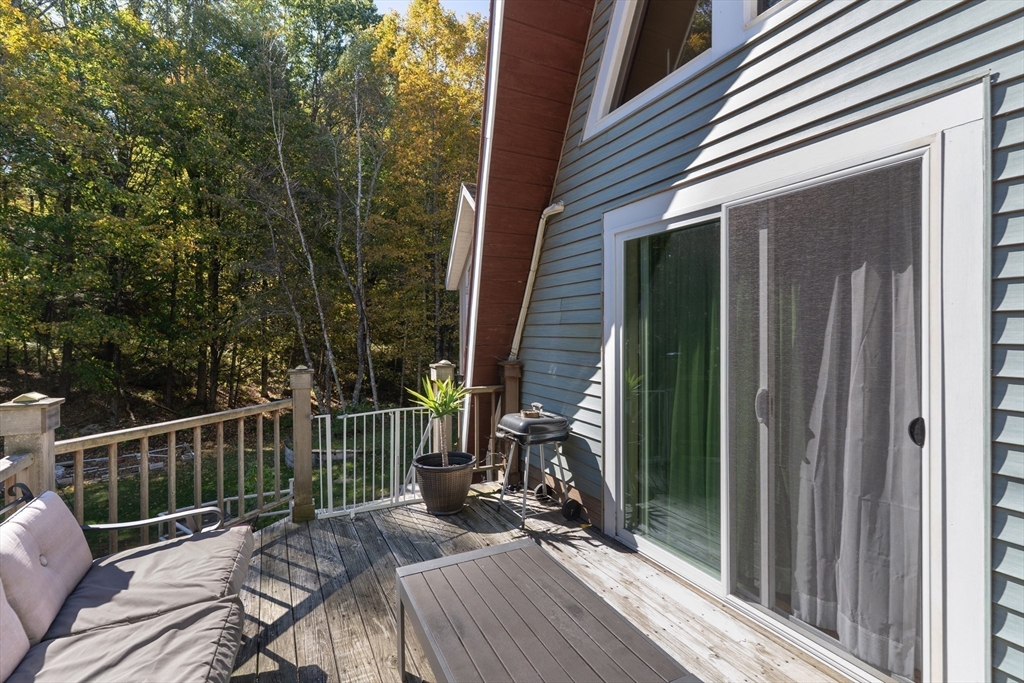 68 Lyon Road West Brookfield, MA 01585 - Photo 35 of 40