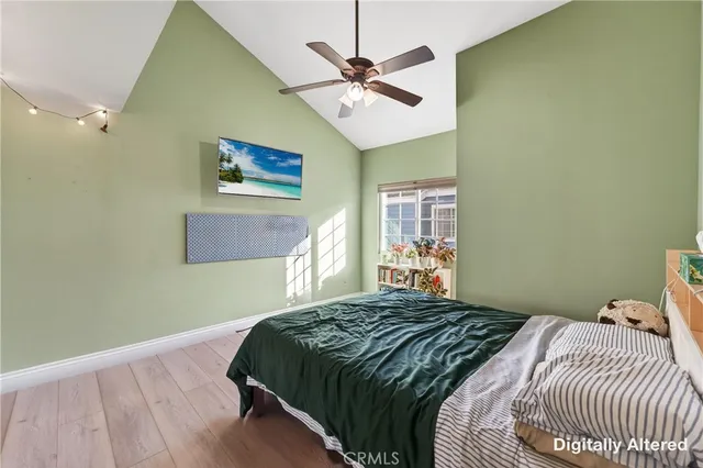 $599,888 | 107 West Spring Street, Unit C, Long Beach, CA 90806