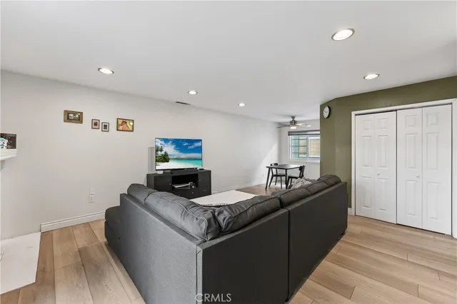 $599,888 | 107 West Spring Street, Unit C, Long Beach, CA 90806