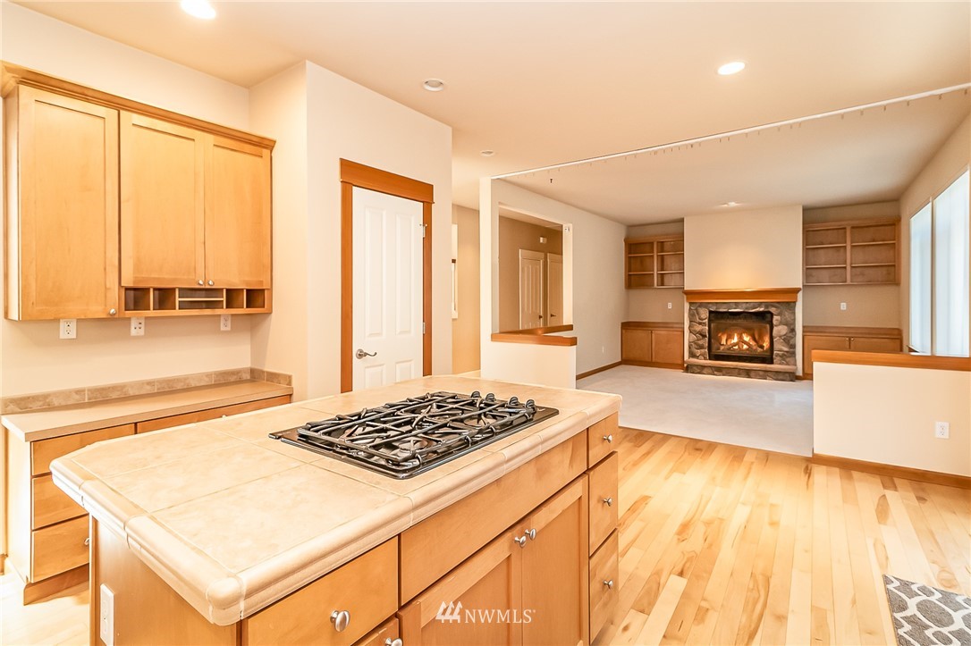 131 185th Place Southwest Bothell, WA 98012 - Photo 16 of 39