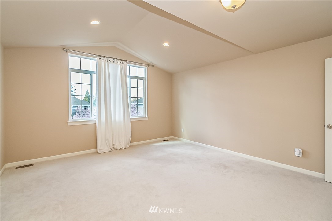 131 185th Place Southwest Bothell, WA 98012 - Photo 28 of 39