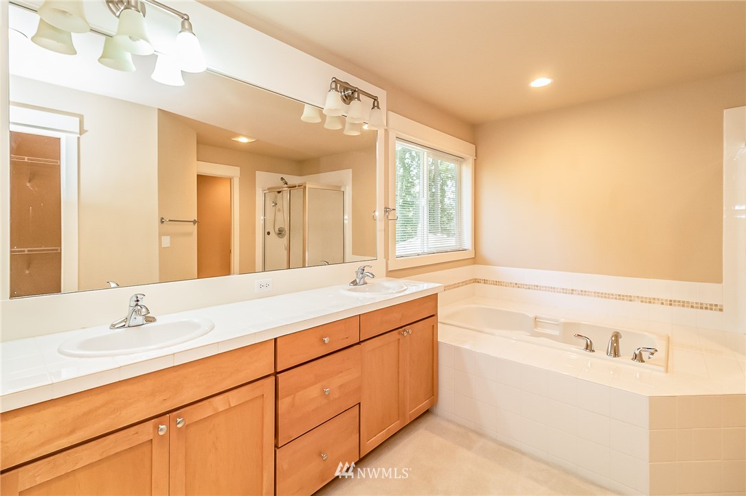 131 185th Place Southwest Bothell, WA 98012 - Photo 37 of 39