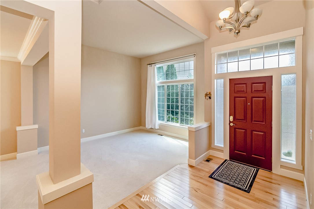 131 185th Place Southwest Bothell, WA 98012 - Photo 5 of 39