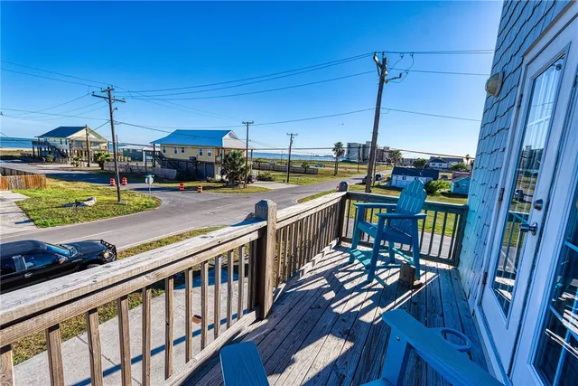 $269,000 | 4601 Gulfbreeze Boulevard, Unit 1, Corpus Christi, TX 78402