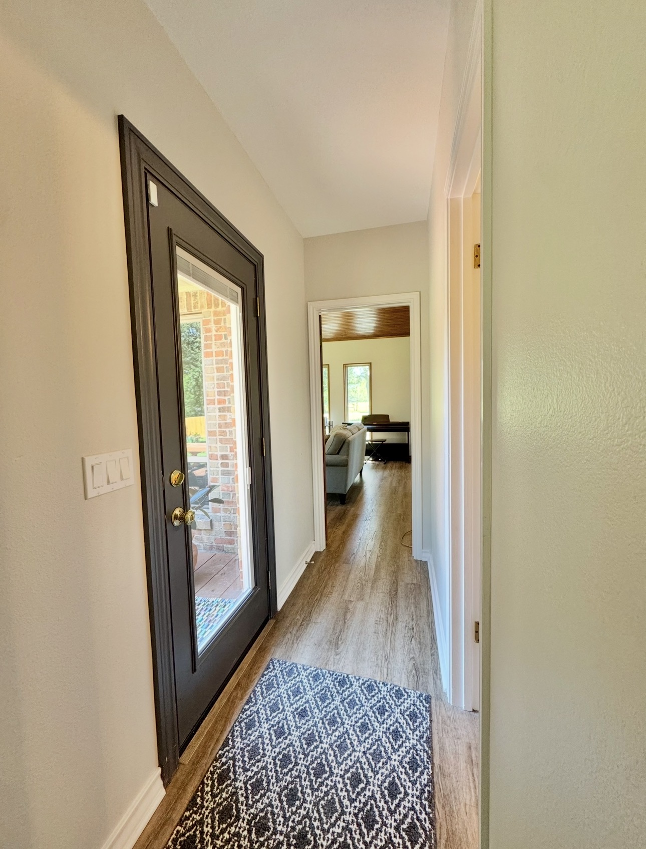 203 East 11th Street Elgin, TX 78621 - Photo 32 of 40