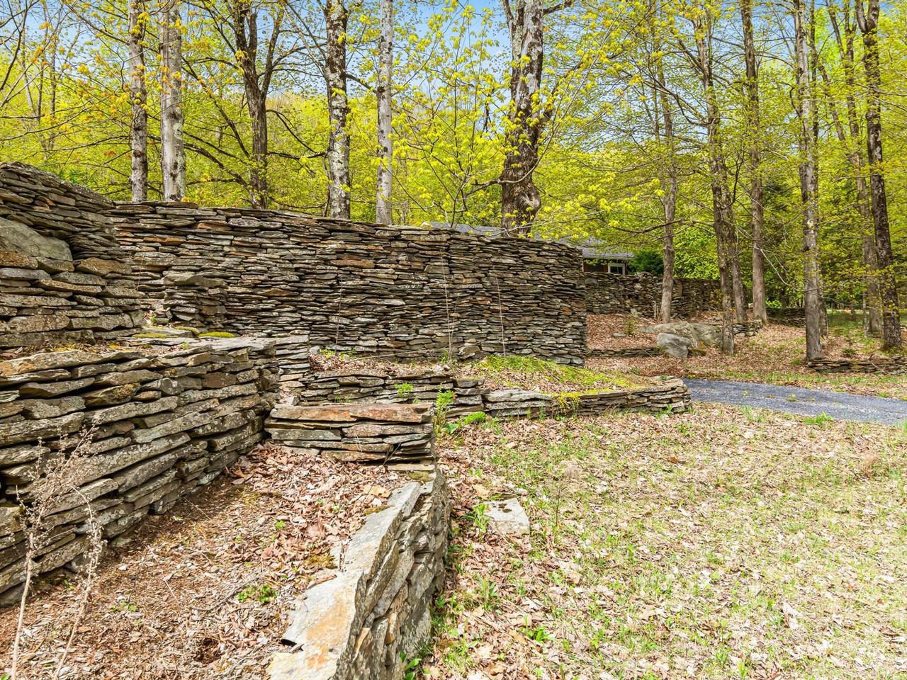 1593 N Road Hinesburg, VT 05461 - Photo 40 of 45
