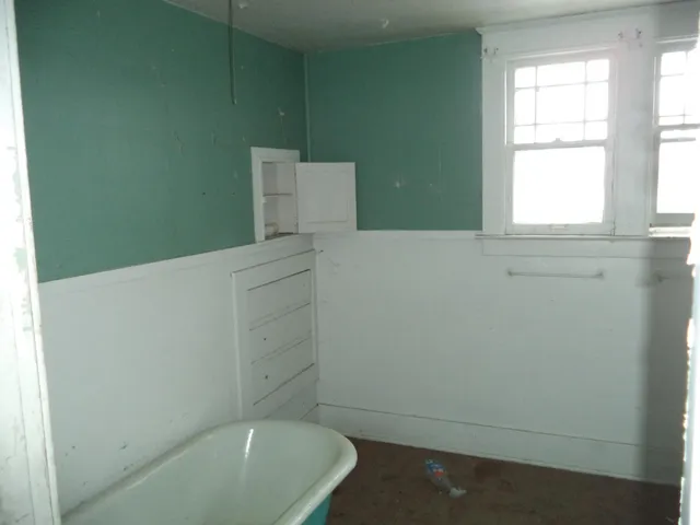 $44,900 | 841 East 8th Street, Flint, MI 48503